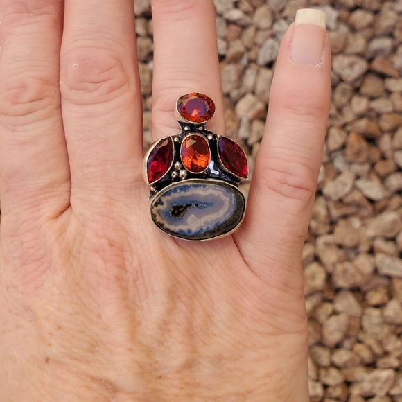 New Solar Agate and Garnet 925 Silver Ring. - Picture 15 of 16